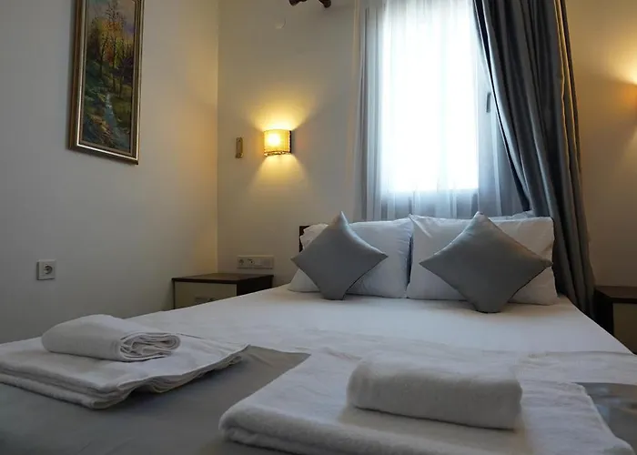 Queen Hotel